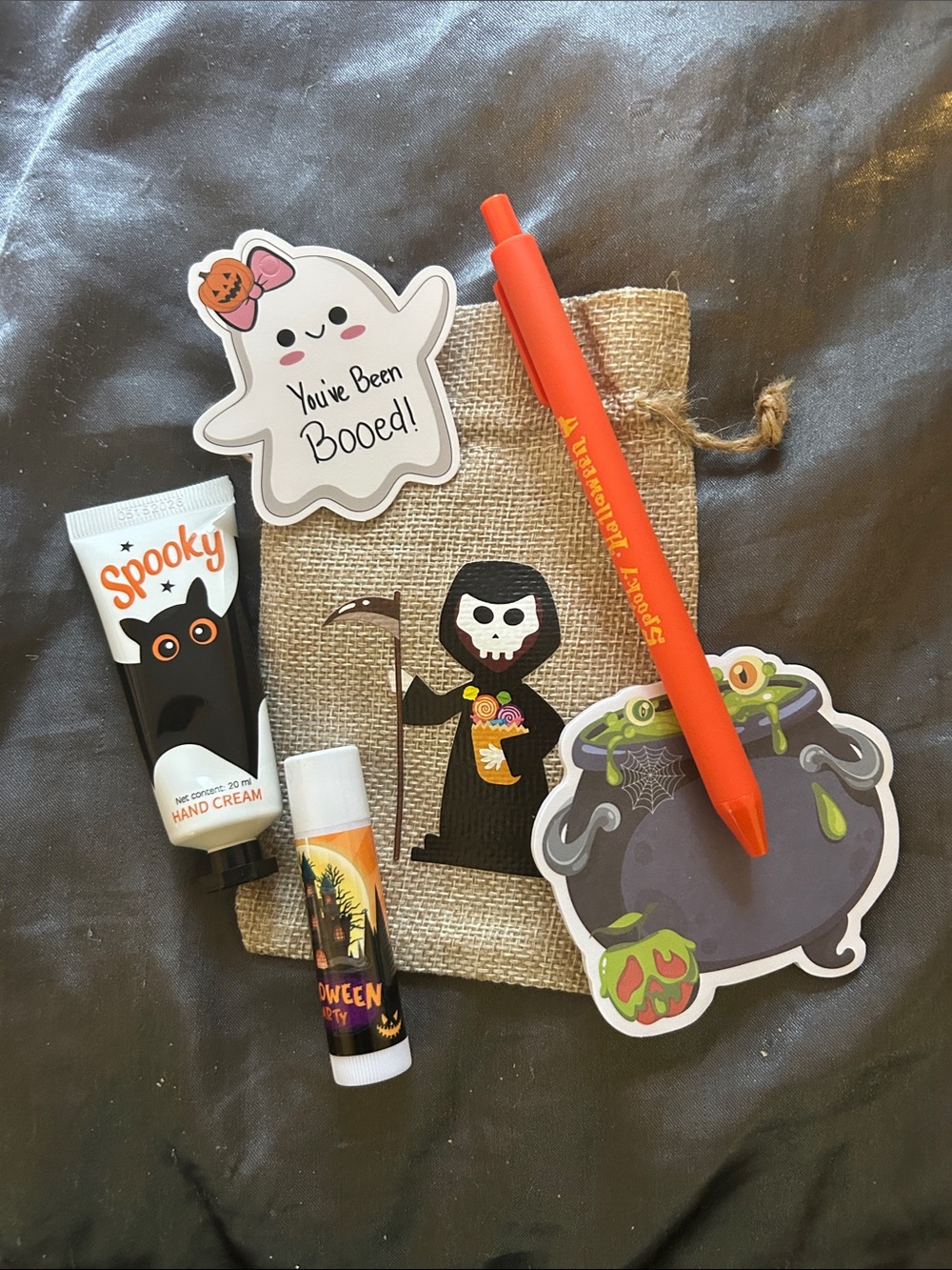 Halloween Boo Gift Goodie Bag Set (Choose 1)  6 Pieces (NWOT) - Picture 5 of 7